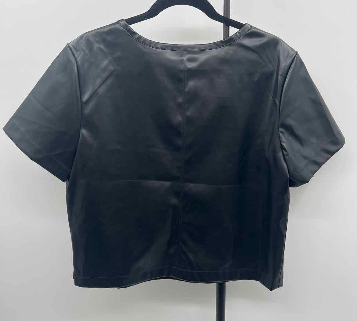 Porridge Junior's Size L Black Solid Short Sleeve Shirt