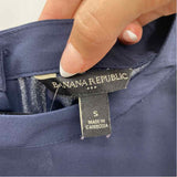 Banana Republic Women's Size S Navy Solid Long Sleeve Shirt