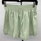 Forever 21 Women's Size 4 Green Solid Shorts
