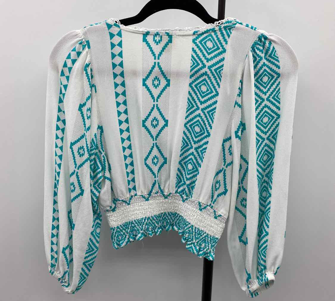 Surf Gypsy Women's Size S Teal Aztec Long Sleeve Shirt