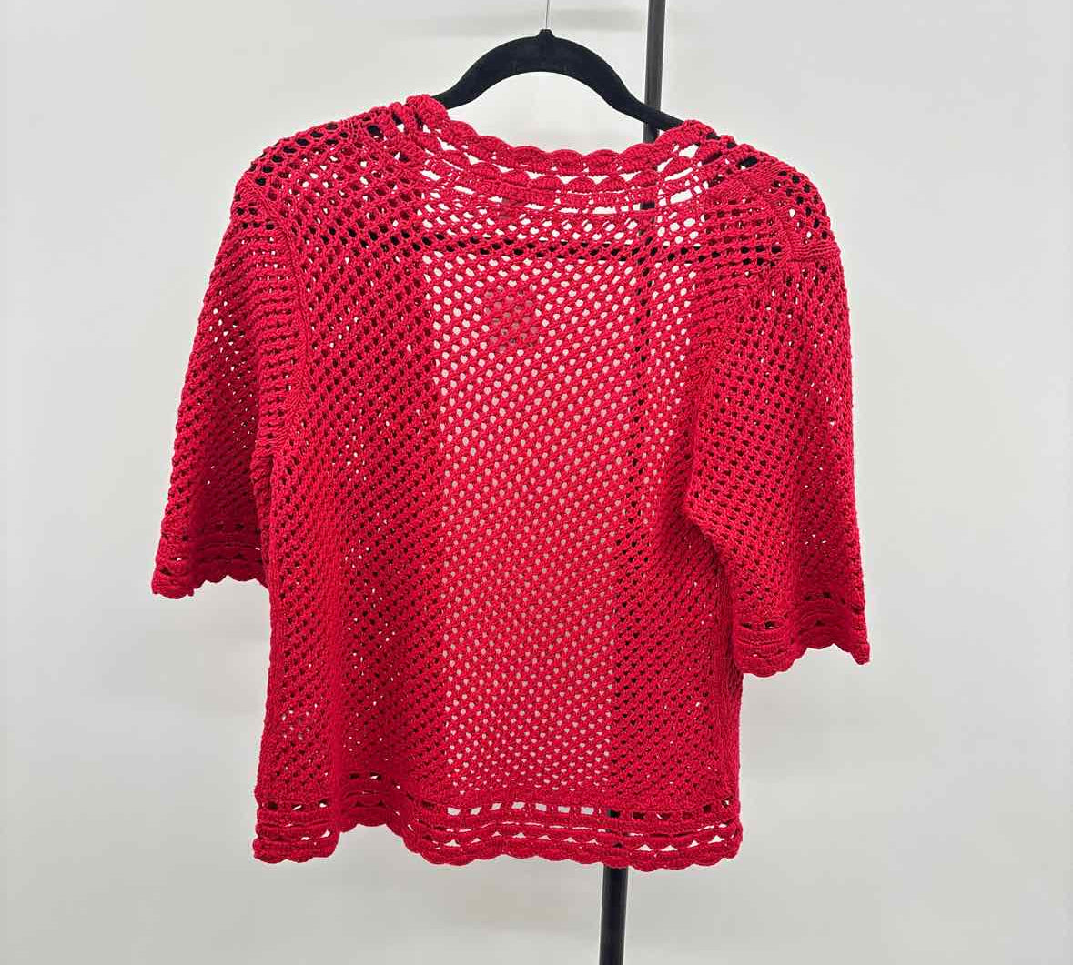 DB Women's Size S Red Textured Cardigan
