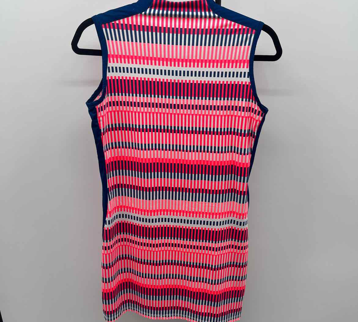 Tail Women's Size 6 Hot Pink lines Dress