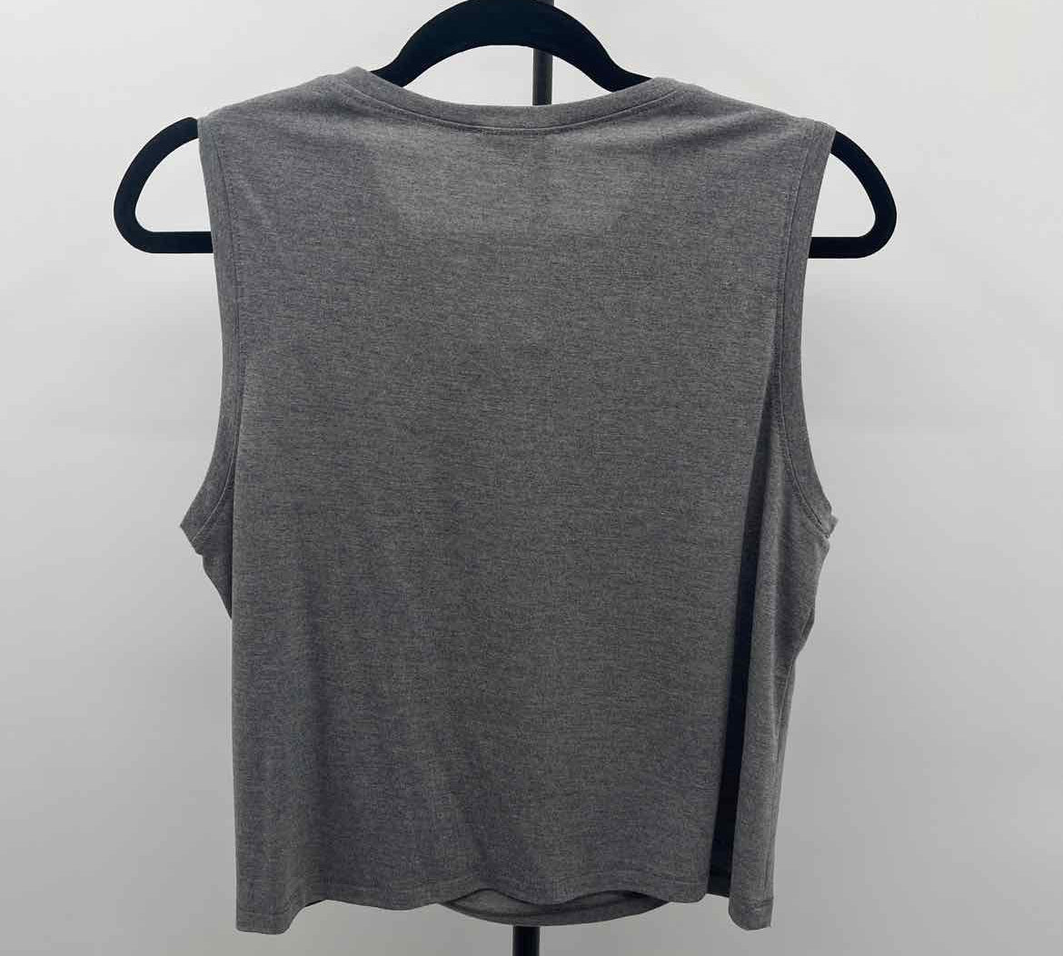 Aemi & Co Women's Size L Gray Heathered Sleeveless Shirt