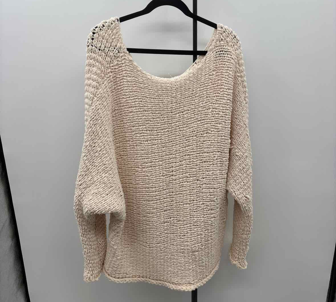 Free People Junior's Size L Ivory Textured Sweater