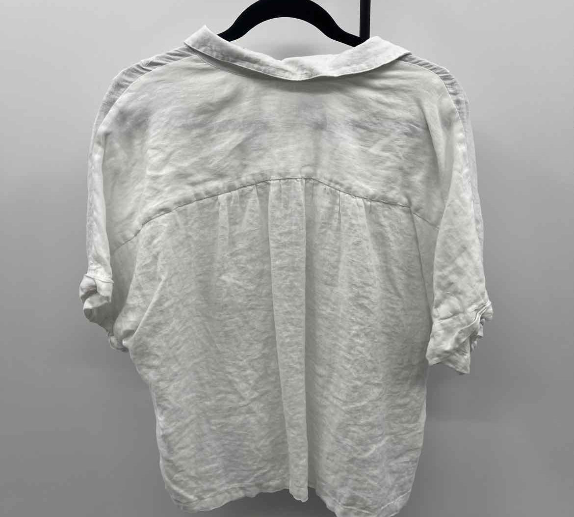 Chico's Women's Size XL White Floral Short Sleeve Shirt