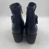 Donald J Pliner Women's Shoe Size 7.5 Black Solid Boots