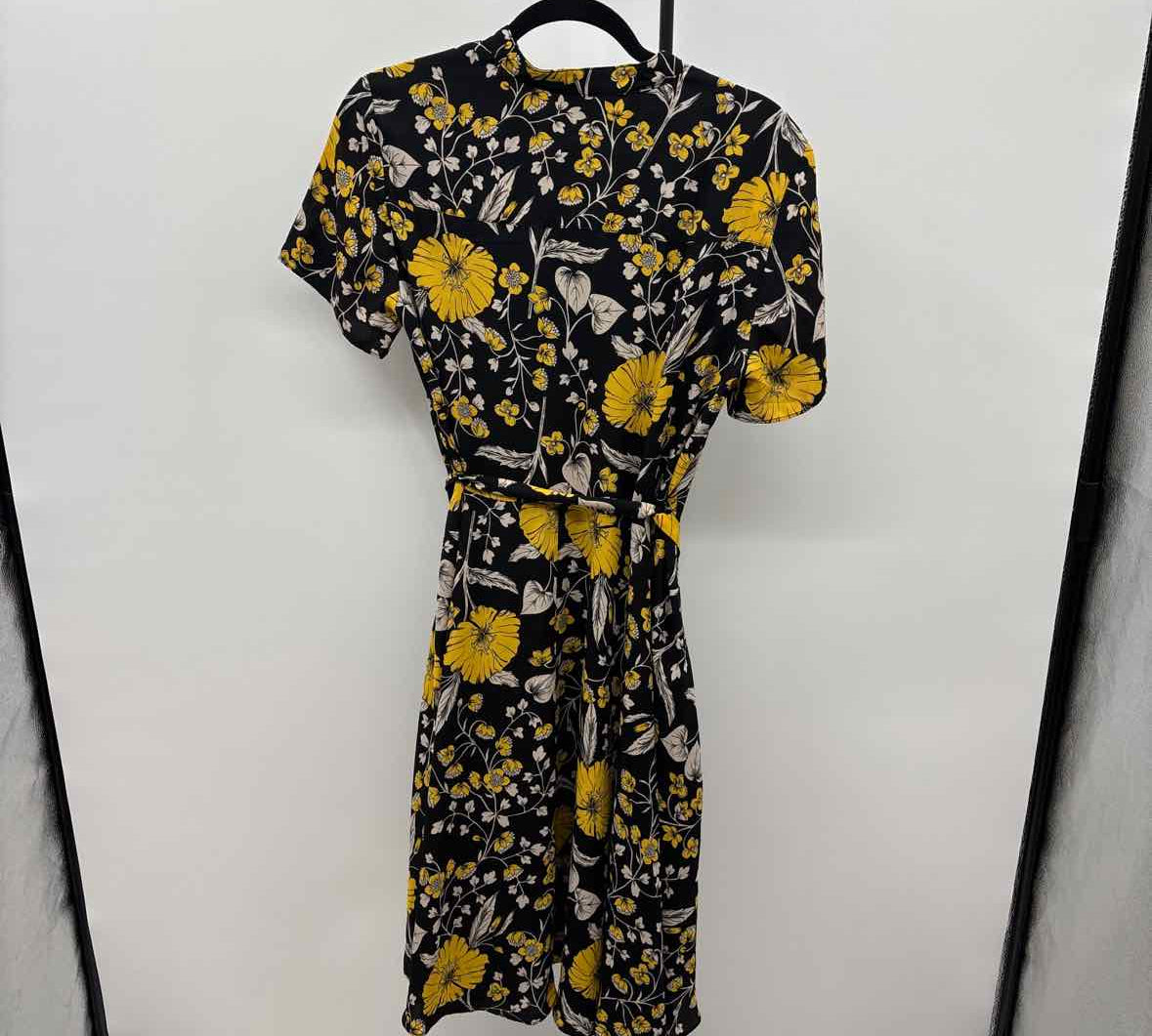 nanette lepore Women's Size 10 Black Floral Dress