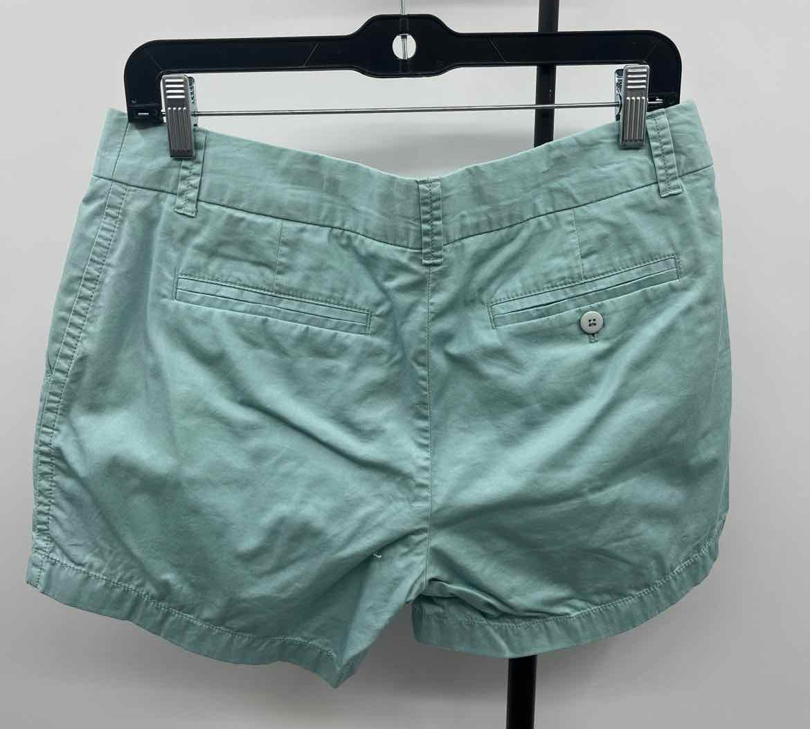 J Crew Women's Size 6 Green Solid Shorts