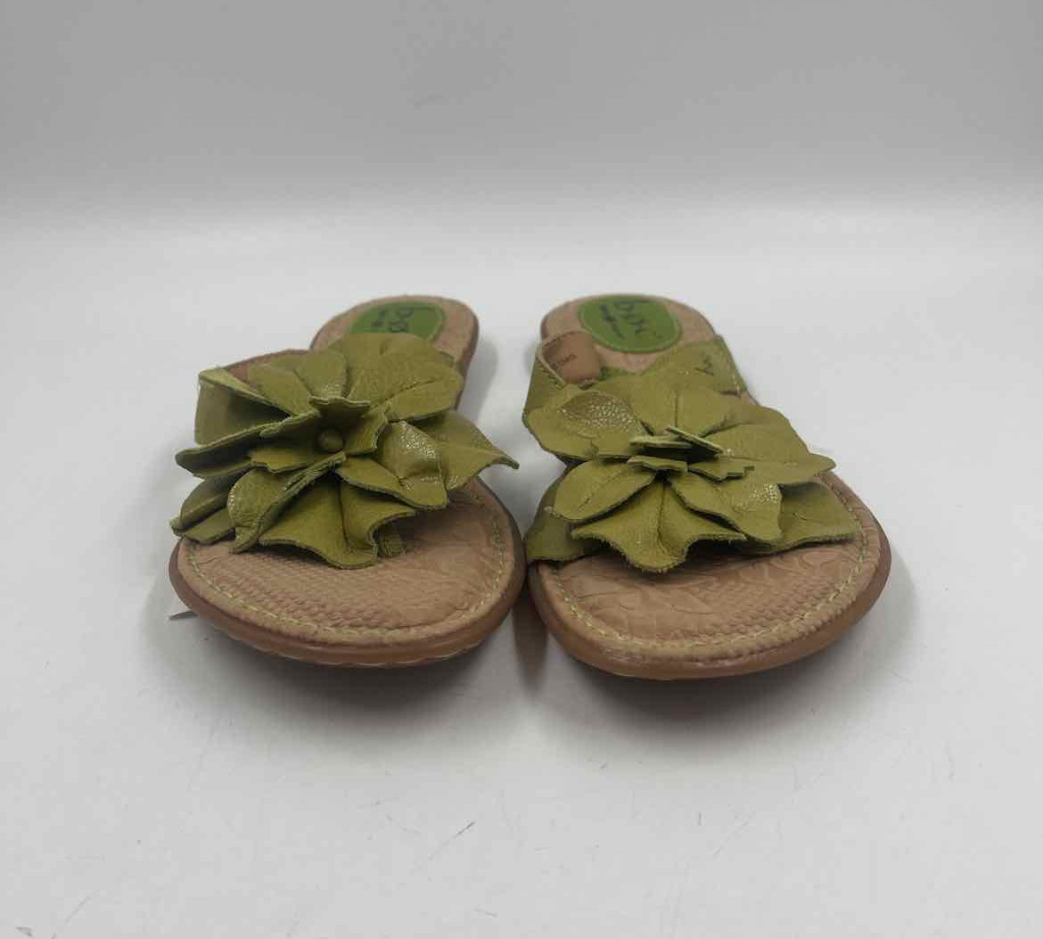 boc Women's Shoe Size 6 Green Solid Sandals