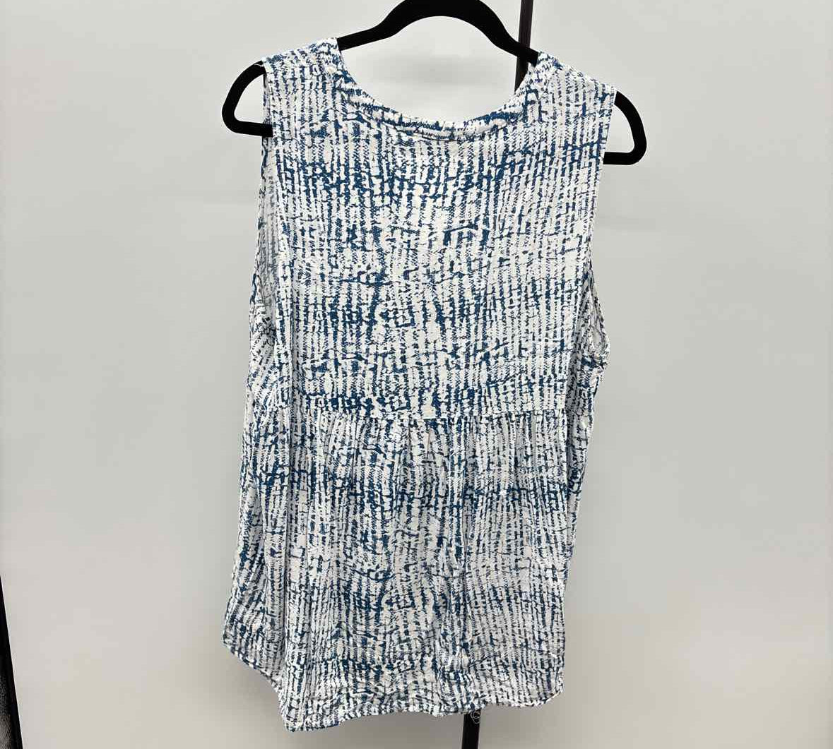 Cynthia Rowley Women's Size 1X Blue Abstract Sleeveless Shirt