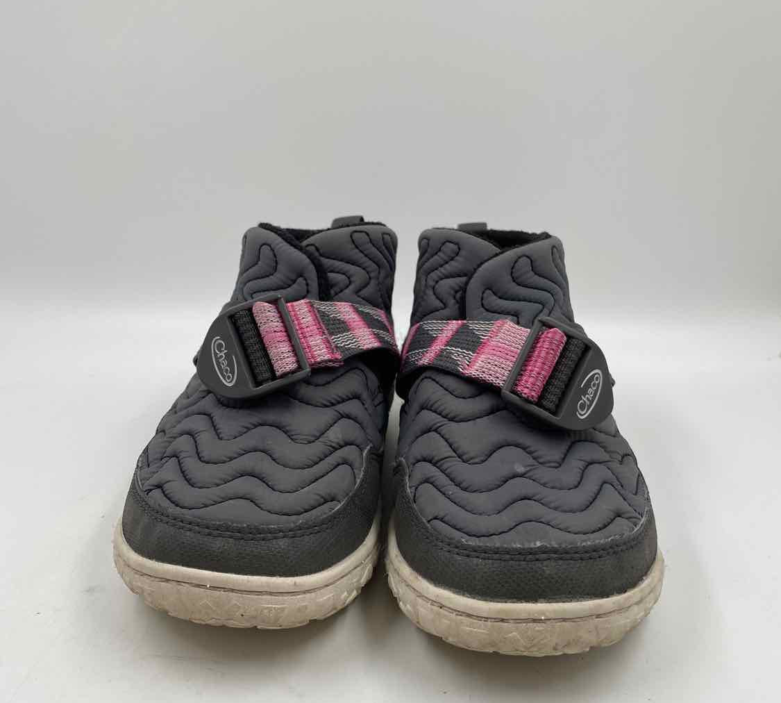 Chaco Women's Shoe Size 6 Gray Quilted Boots