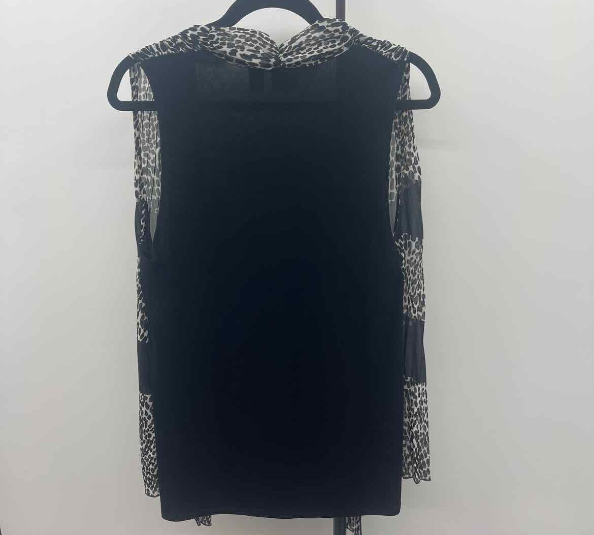 Chico's Women's Size M Black Spotted Vest