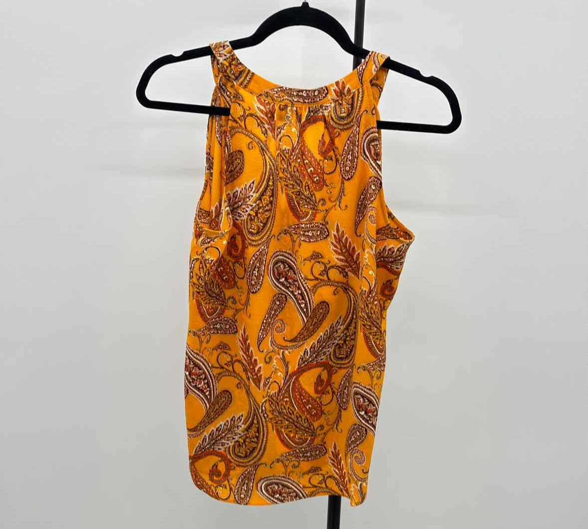 Rose & Olive Women's Size S Orange Paisley Sleeveless Shirt