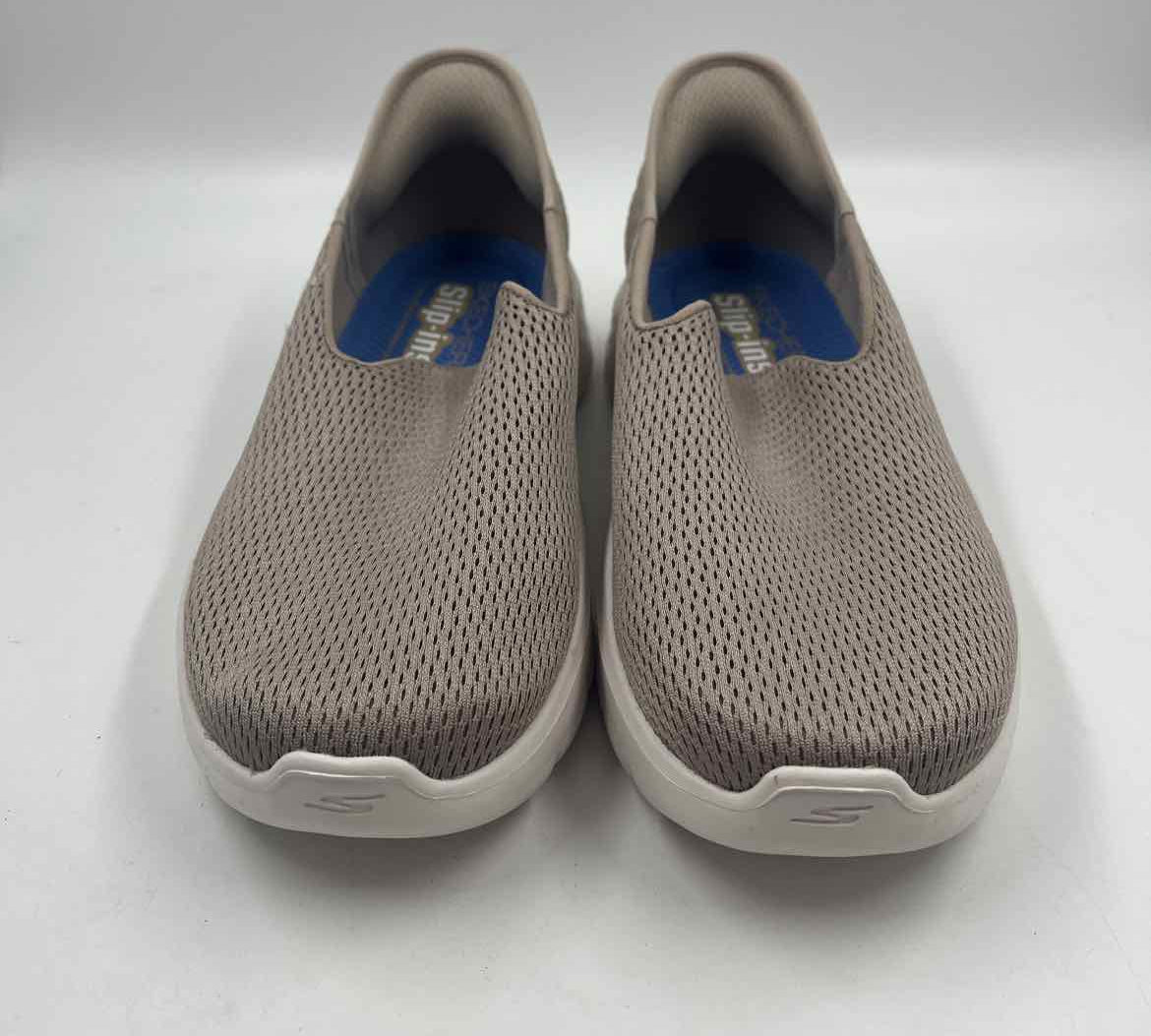 Skechers Women's Shoe Size 11 Tan Textured Casual Shoes