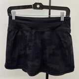 Lululemon Junior's Size 4 Black Camoflage Skirt