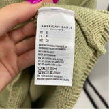 American Eagle Junior's Size S Green Solid Sweater