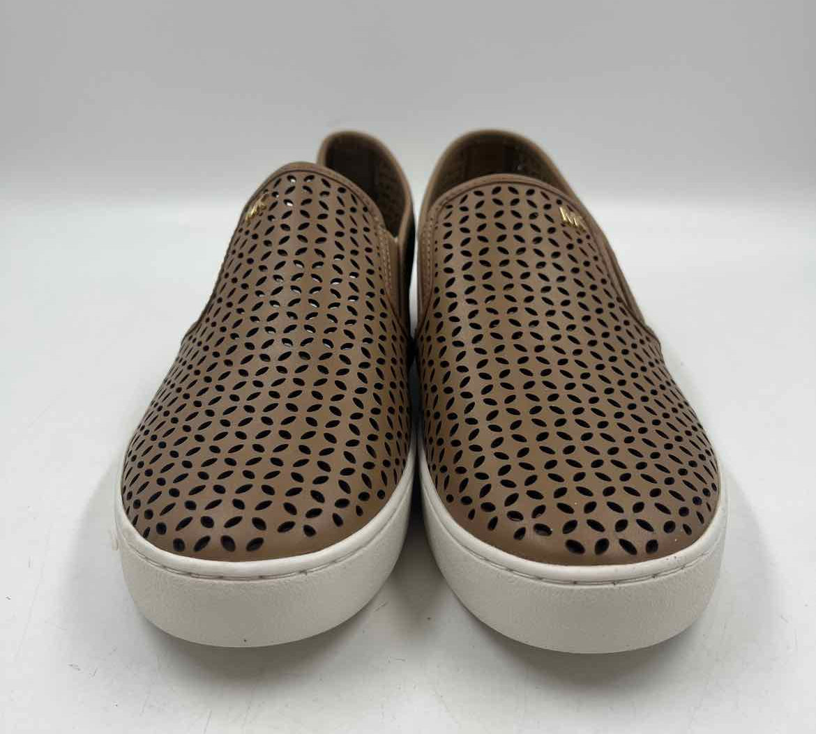 Michael Kors Women's Shoe Size 10 Tan Laser Cut Casual Shoes