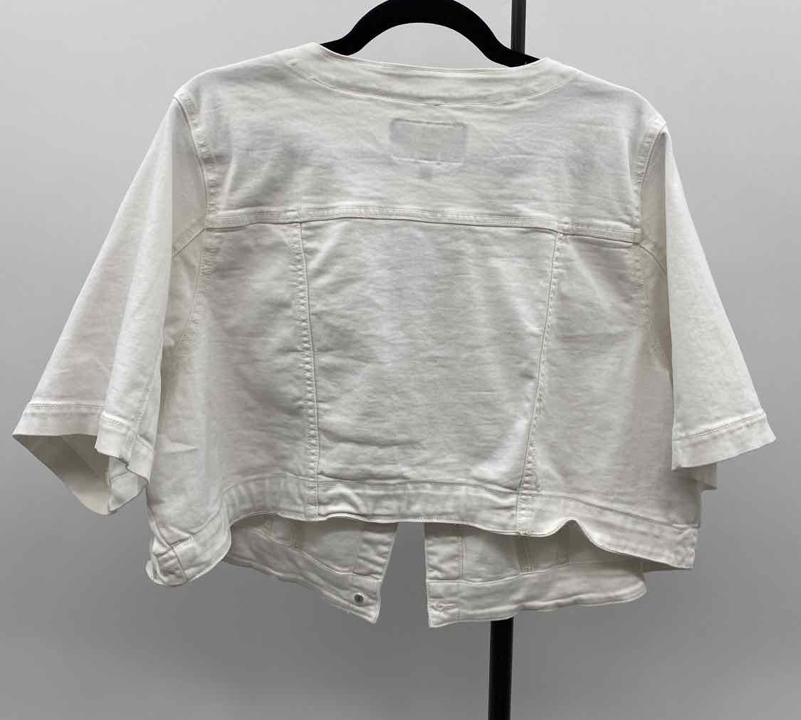 Torrid Women's Size 3X White Solid Jacket