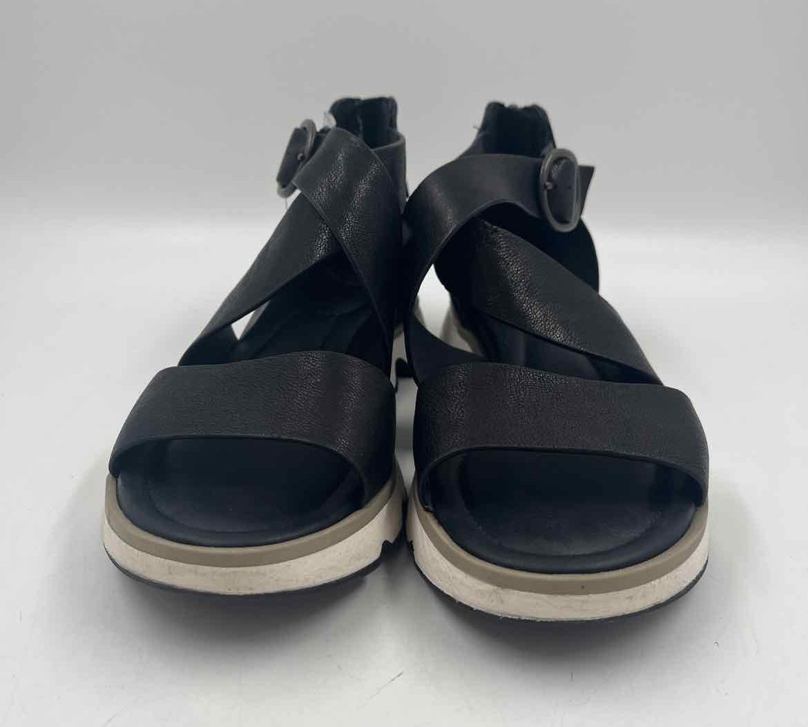 Sofft Women's Shoe Size 6.5 Black Solid Sandals