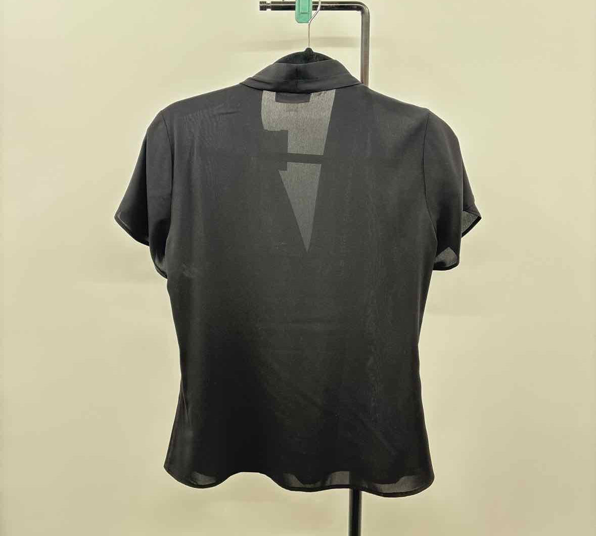 Calvin Klein Women's Size S Black Solid Short Sleeve Shirt