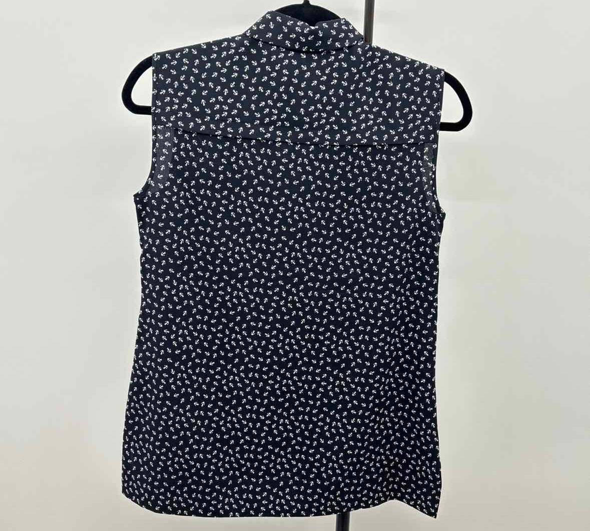 Ann Taylor Women's Size XS Navy Anchor Sleeveless Shirt