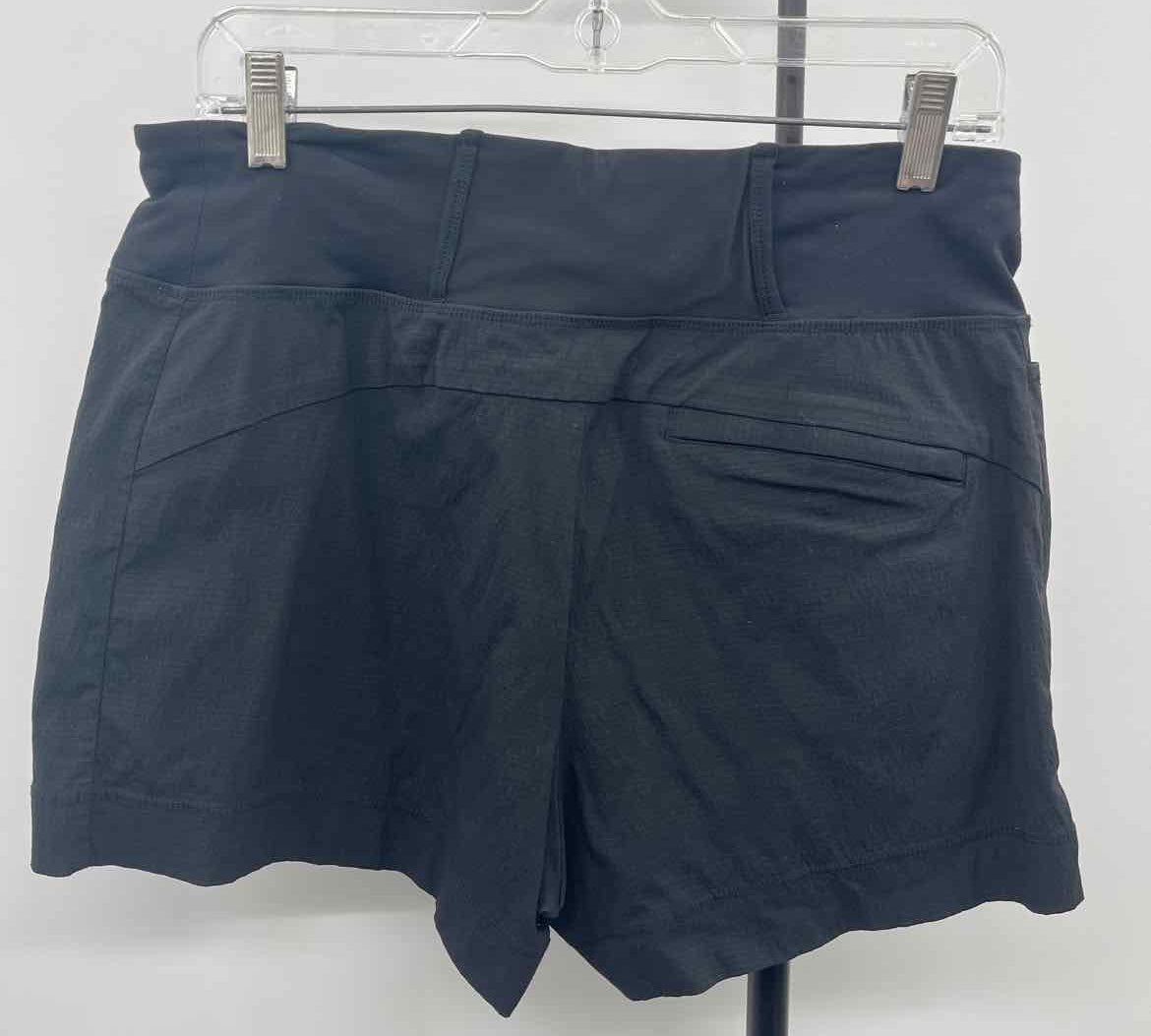 Athleta Women's Size 8 Black Solid Shorts