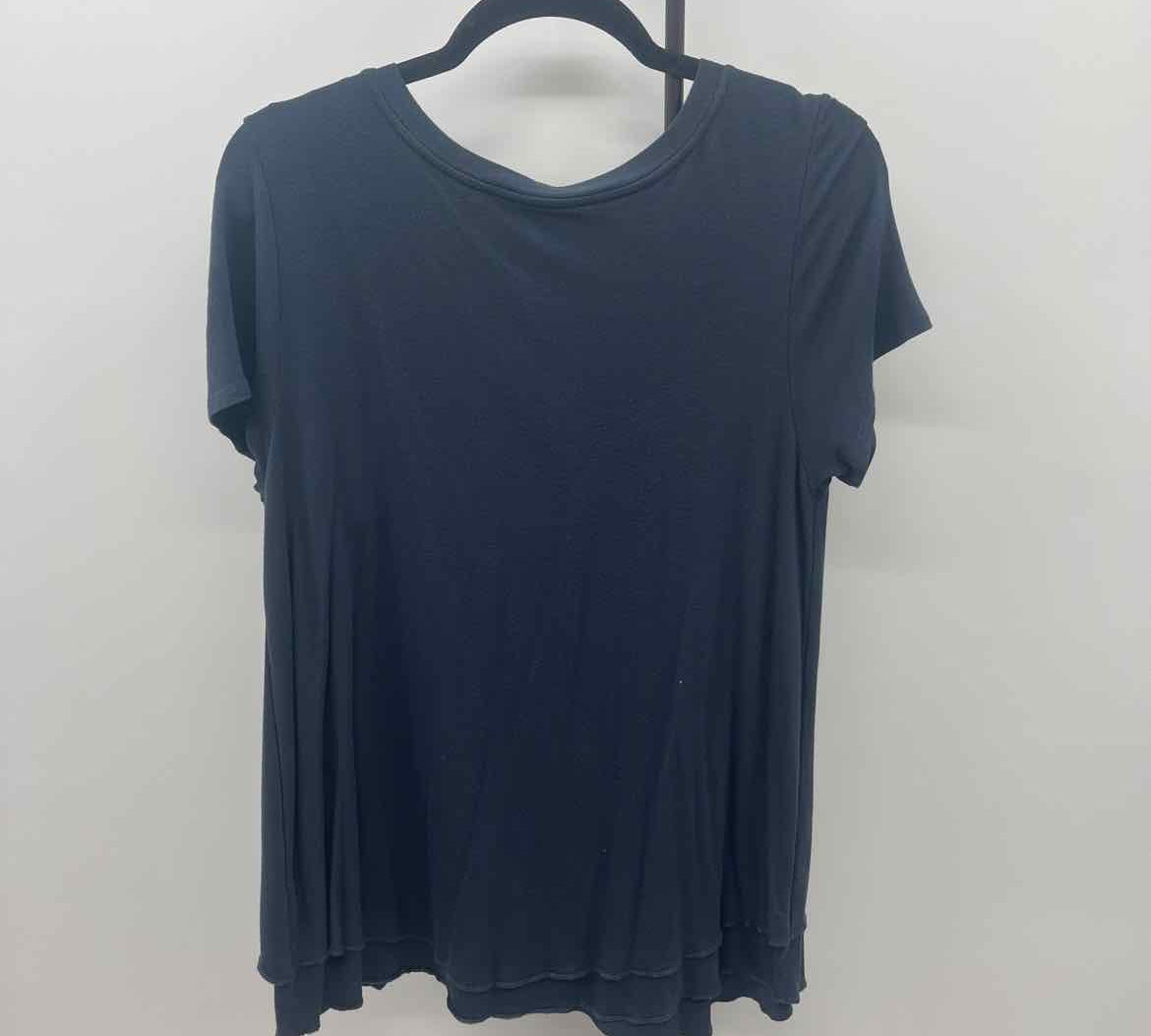 Soft Surroundings Women's Size M Navy Solid Short Sleeve Shirt