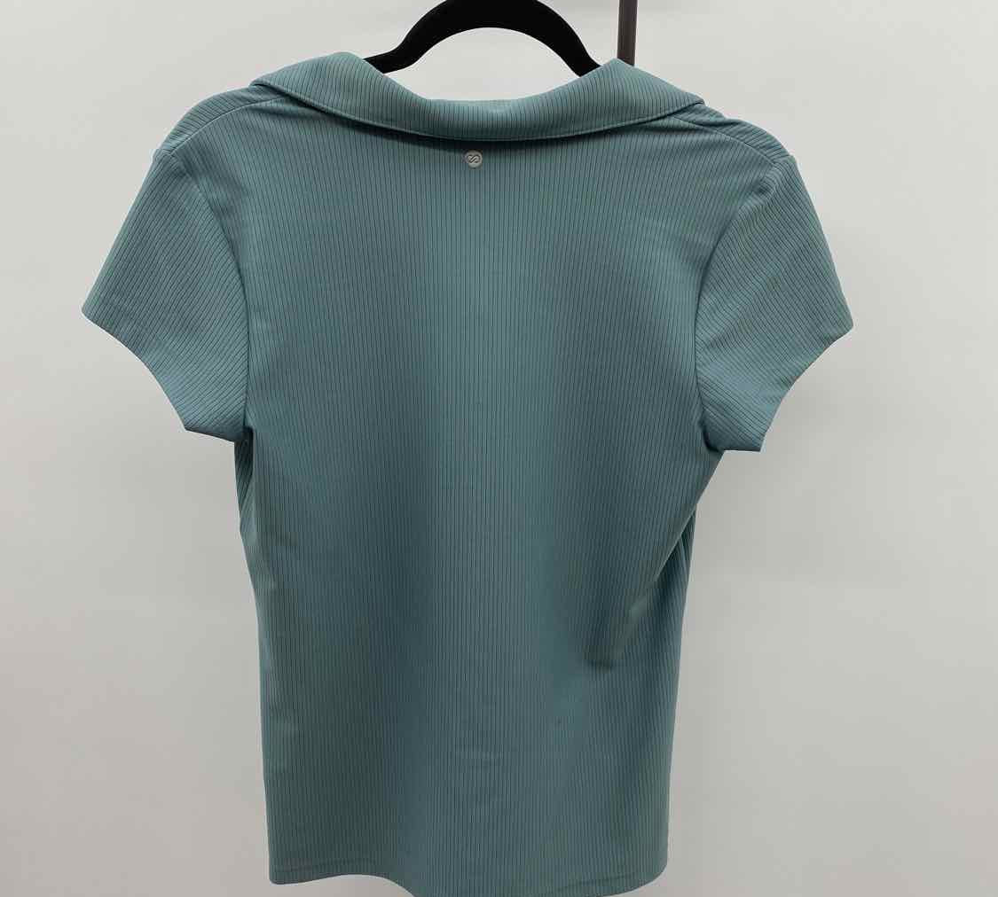 Calia Women's Size M Green Ribbed Short Sleeve Shirt