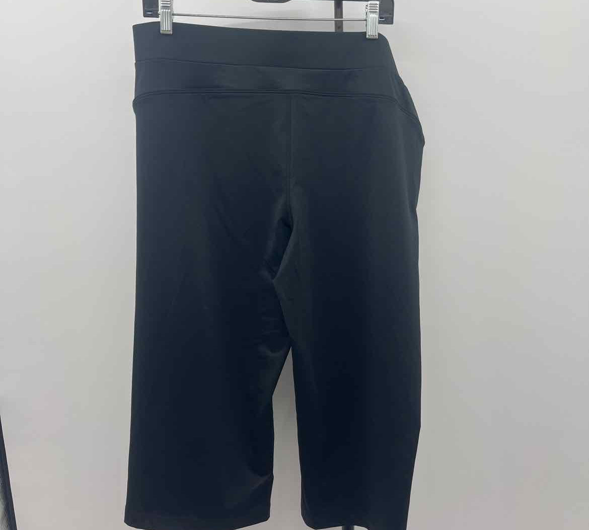 Fila Women's Size 16 Black Solid Capris