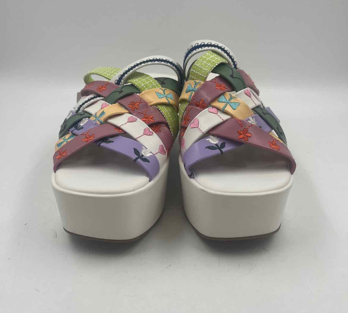 Katy Perry Women's Shoe Size 6.5 White Embroidered Sandals