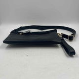 La Diva Women's Black Solid Purse