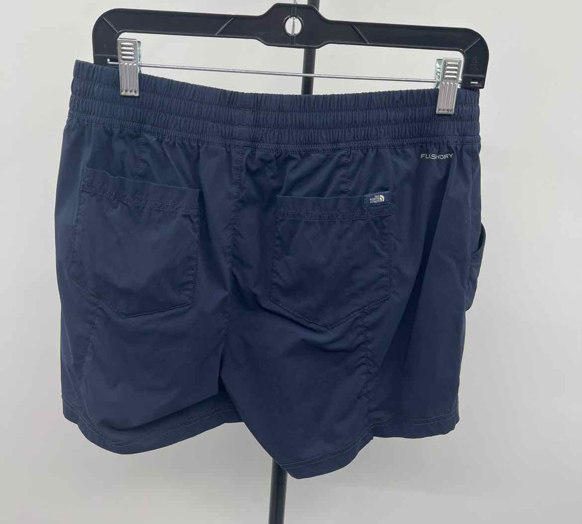 The North Face Women's Size 10 Navy Solid Shorts