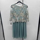 Alex Evenings Women's Size 6P Green Floral Gown/Evening Wear