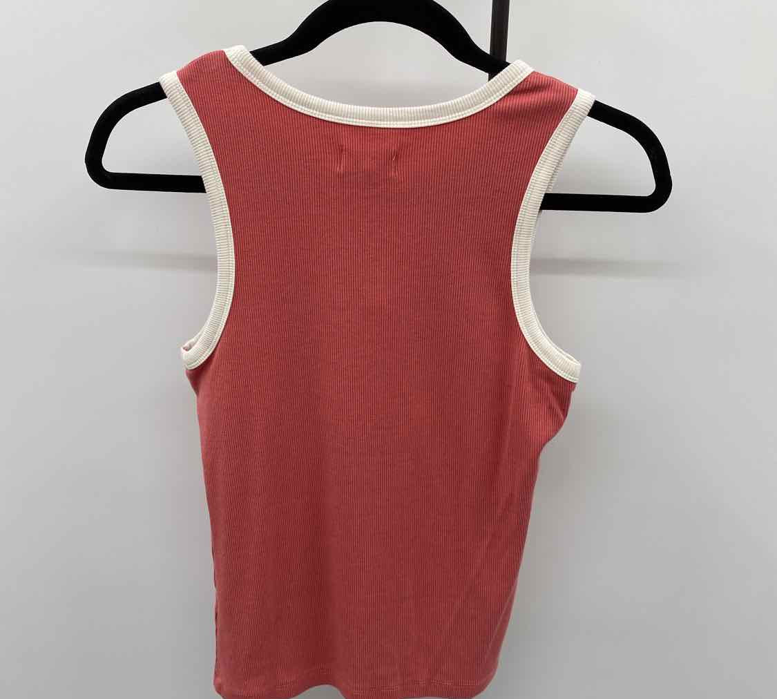 Thread & Supply Women's Size M coral Ribbed Sleeveless Shirt