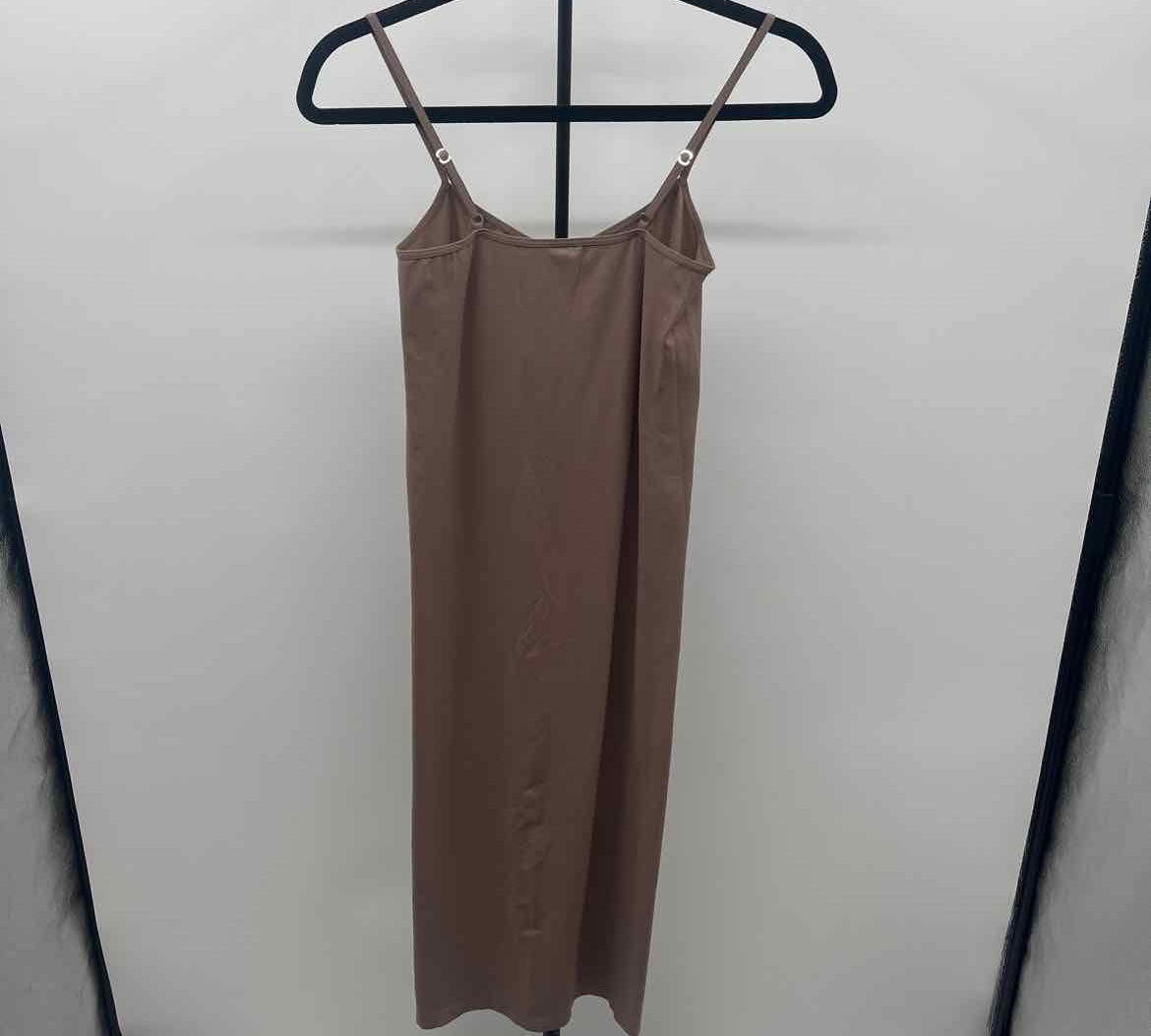 intimately Junior's Size M/L Mocha Solid Dress