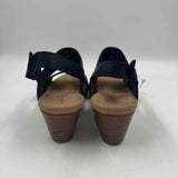 Clarks Women's Shoe Size 6.5 Black Textured Sandals