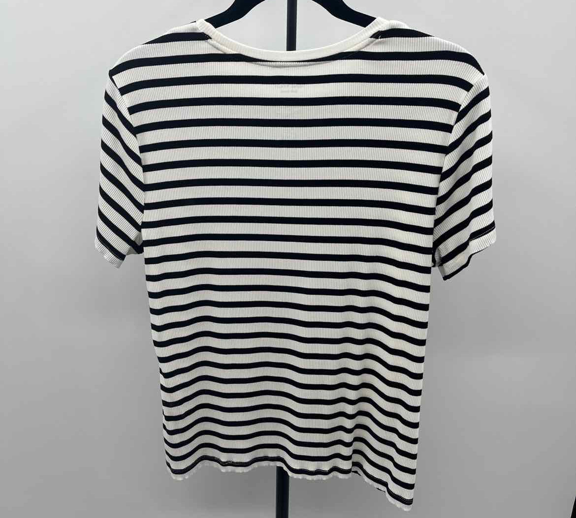 Nine West Women's Size XL Black Stripe Short Sleeve Shirt