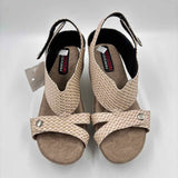 modzori Women's Shoe Size 6 Tan Solid Sandals