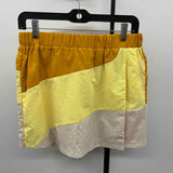 New In Women's Size L Yellow Solid Shorts