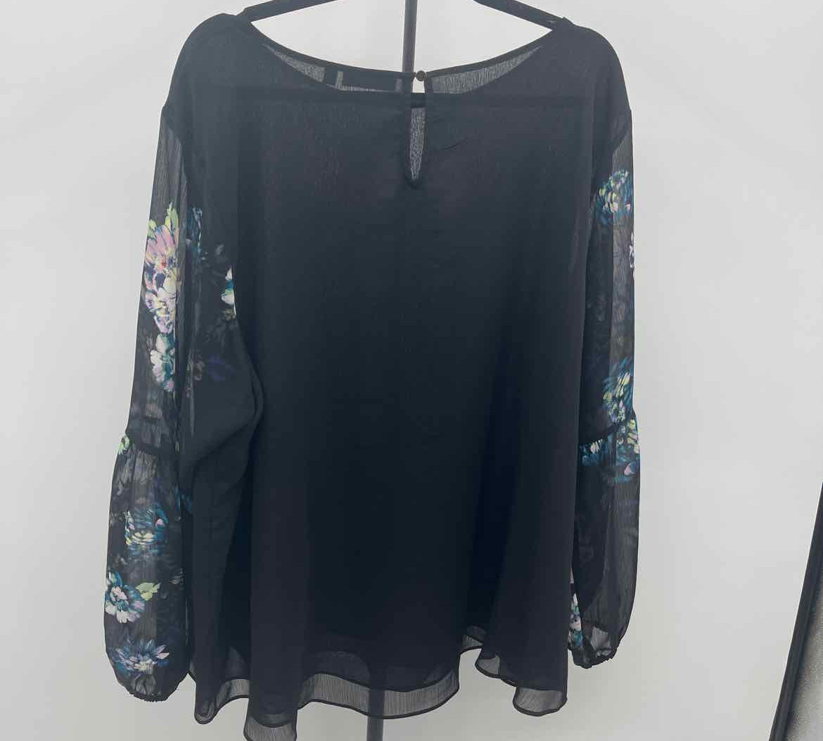 Apt 9 Women's Size 3X Black Floral Long Sleeve Shirt