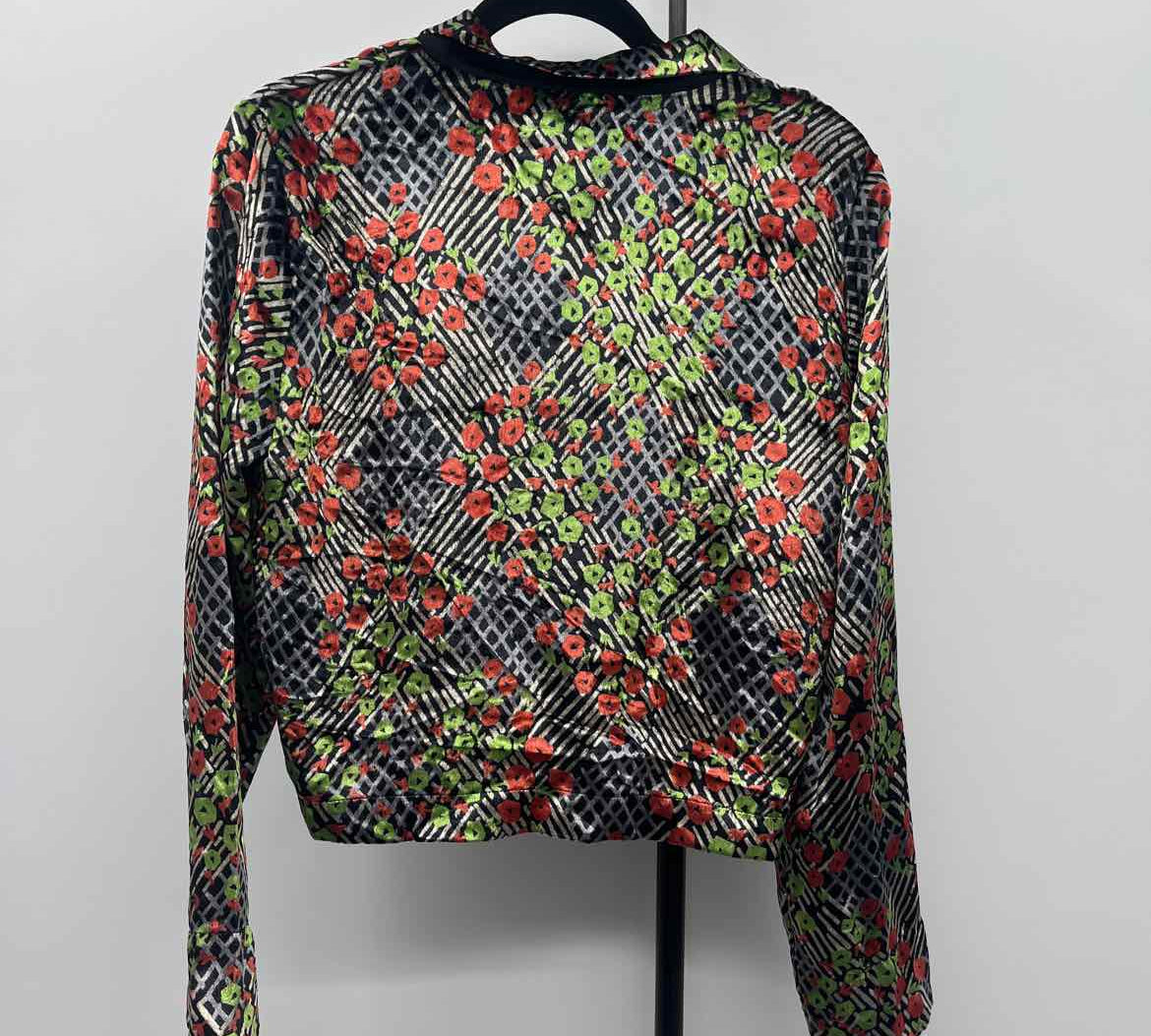 Anthropologie Junior's Size 10 Black Floral Long Sleeve Shirt