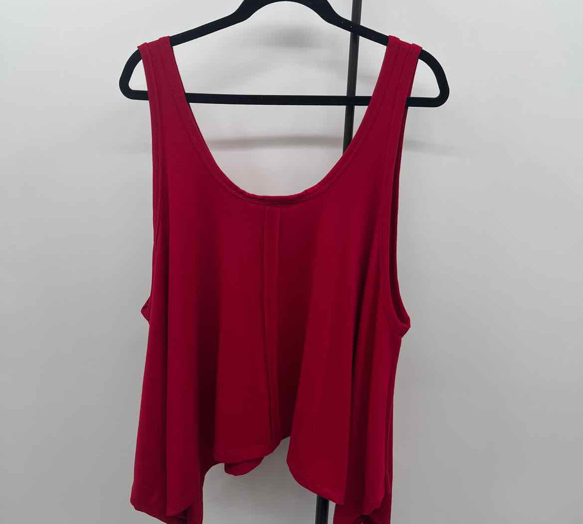 Zenana Women's Size L Red Solid Tank