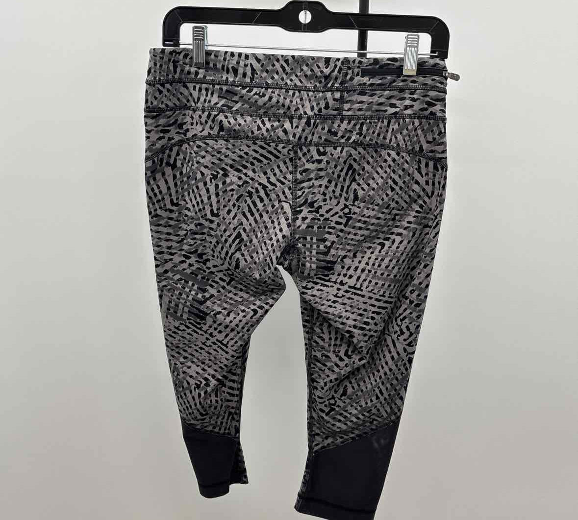 Lole Women's Size 10 Charcoal Abstract Leggings