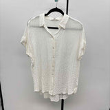 Jane & Dilancey Women's Size S White Textured Short Sleeve Shirt