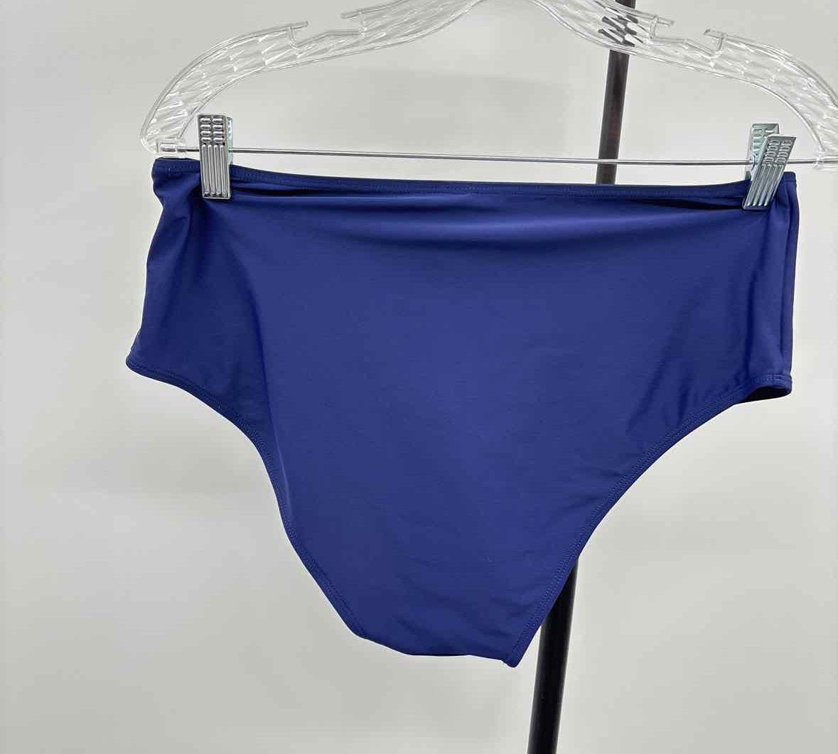 Unbranded Women's Size 14 Navy Solid Swimsuit - Separate