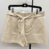 olivaceous Women's Size 14 Ivory Solid Shorts