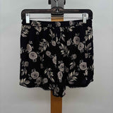 Angie Women's Size 10 Black Floral Shorts