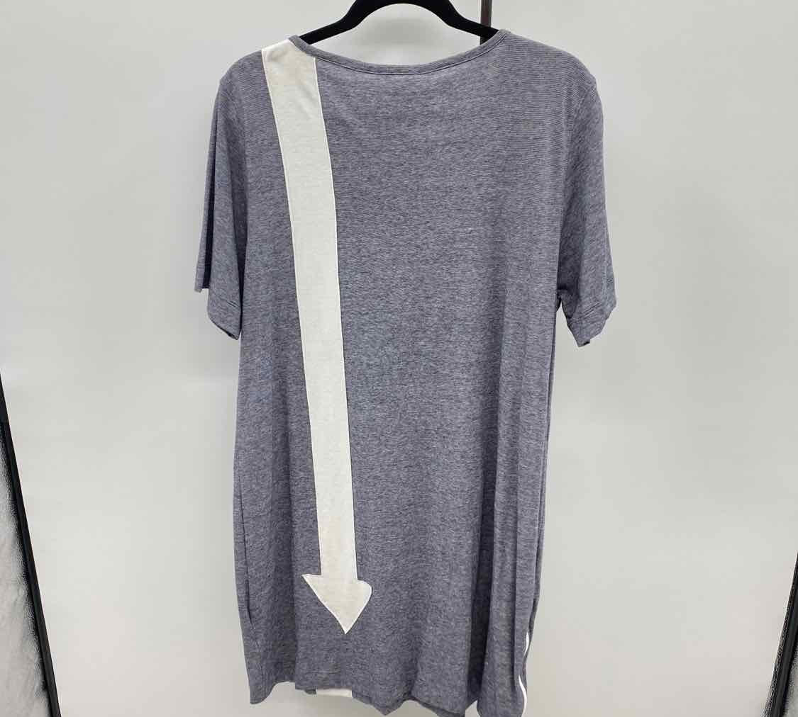 Lisa Todd Women's Size 16 Navy Stripe Dress