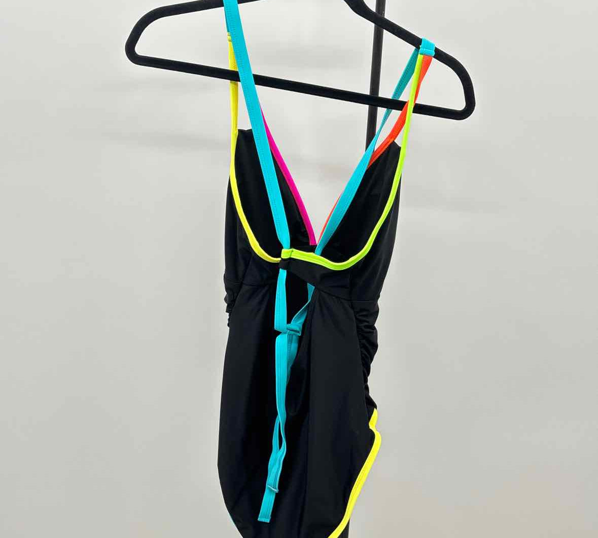 POPVIL Women's Size 14 Black Solid Swimsuit - 1 Piece