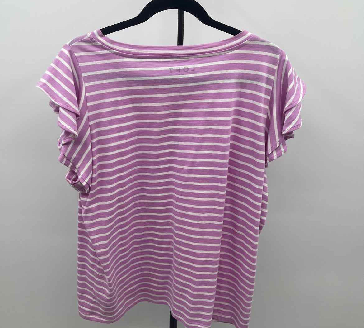 Loft Women's Size XLP Lavender Stripe Short Sleeve Shirt